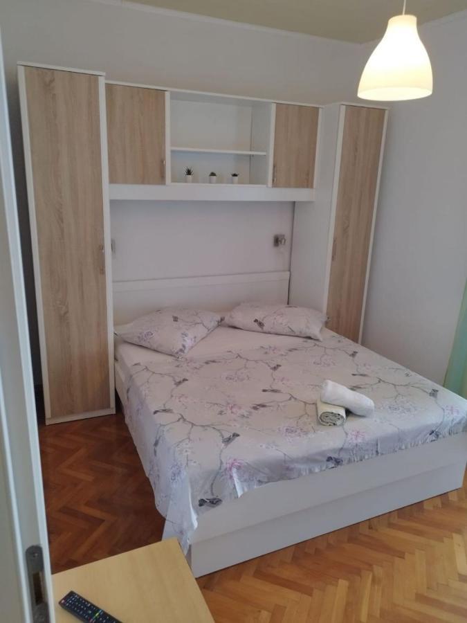 Apartments Mare - 150 M From Beach 브렐라 외부 사진