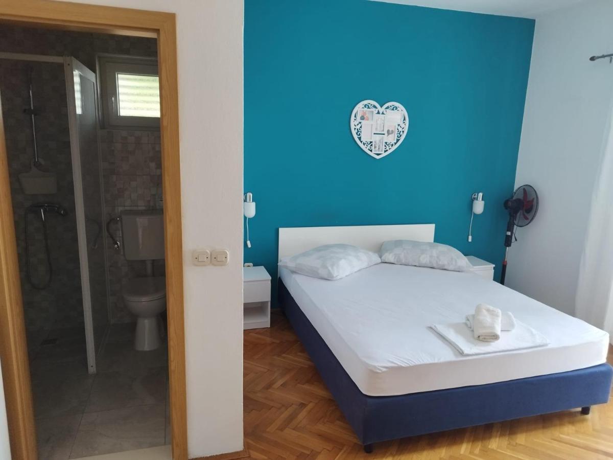 Apartments Mare - 150 M From Beach 브렐라 외부 사진