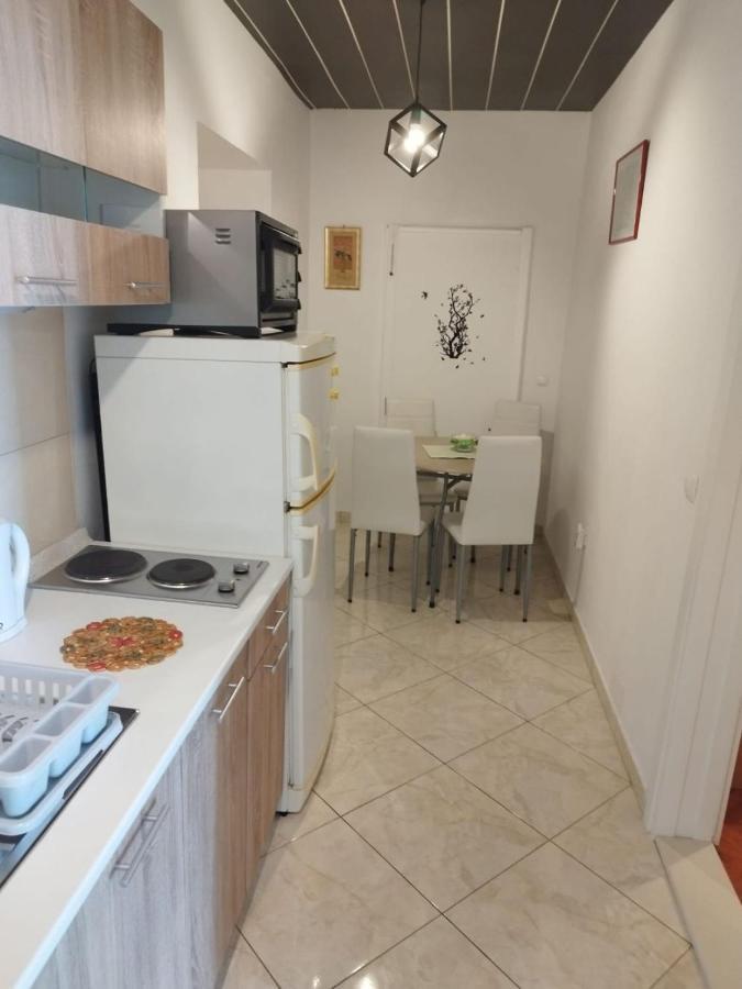 Apartments Mare - 150 M From Beach 브렐라 외부 사진