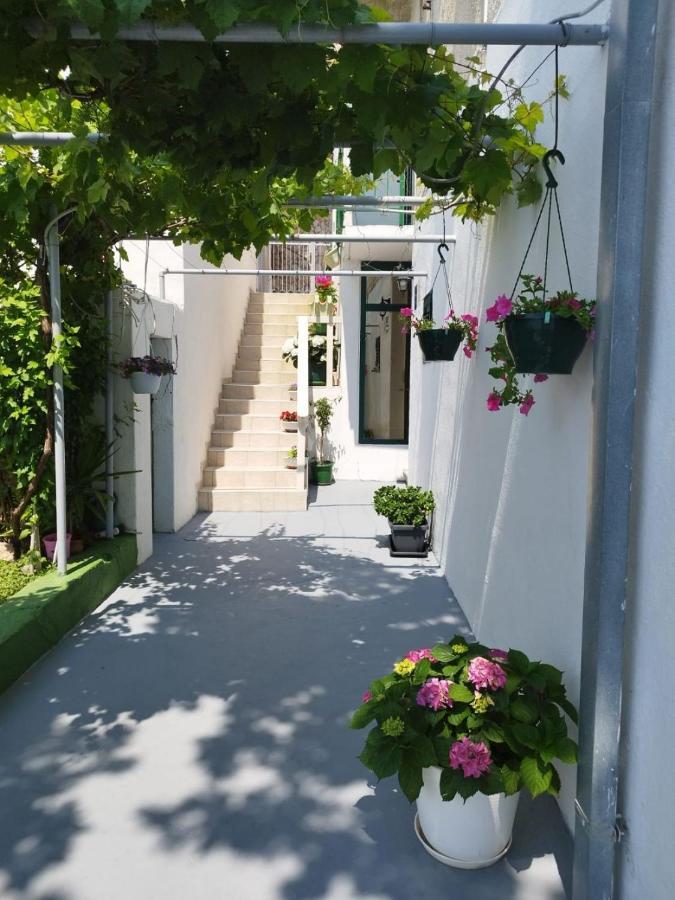 Apartments Mare - 150 M From Beach 브렐라 외부 사진